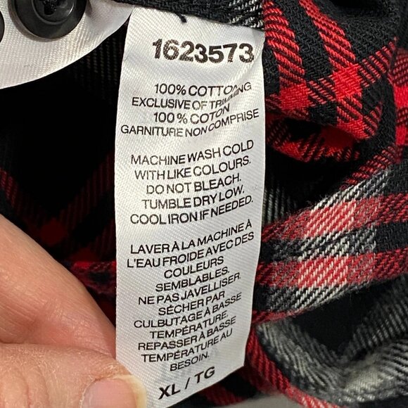 Tilley Flannel Shirt Mens XL Red Black Plaid Button Down Long Sleeve - Picture 13 of 13